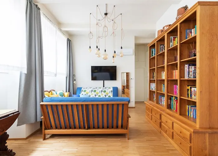 La Casa Colorata - Flats In Milan - Bocconi